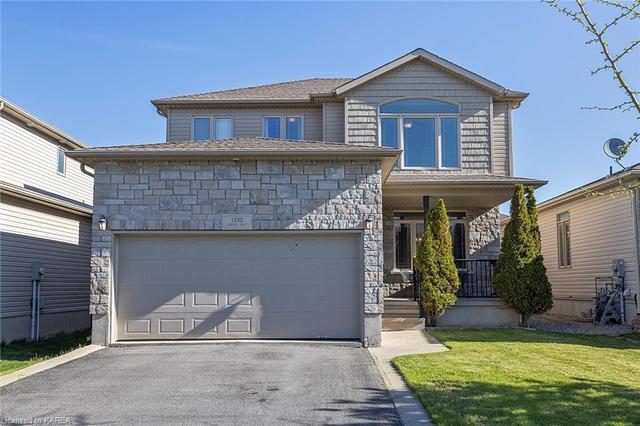 1332 Grace Ave, House detached with 3 bedrooms, 2 bathrooms and 8 parking in Kingston ON | Image 12