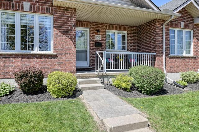 8 - 695 Southwood Way, House attached with 2 bedrooms, 2 bathrooms and 2 parking in Woodstock ON | Image 40