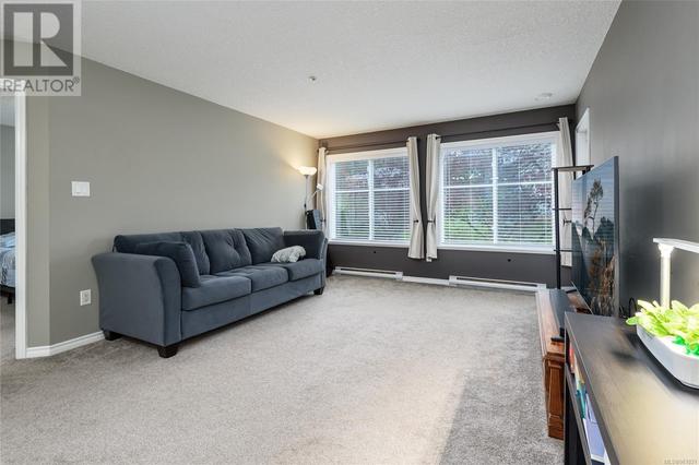 102 - 129 Back Rd, Condo with 2 bedrooms, 2 bathrooms and 1 parking in Courtenay BC | Image 12
