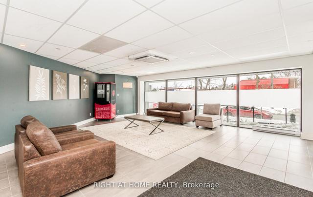 209 - 1 Falaise Rd, Condo with 2 bedrooms, 2 bathrooms and 1 parking in Toronto ON | Image 10