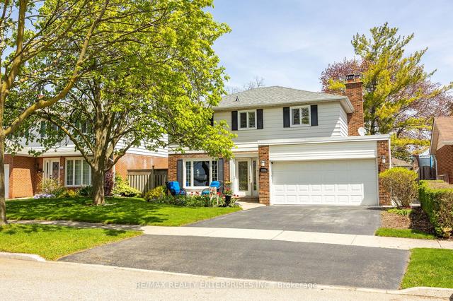 2321 Woking Cres, House detached with 4 bedrooms, 3 bathrooms and 4 parking in Mississauga ON | Image 1