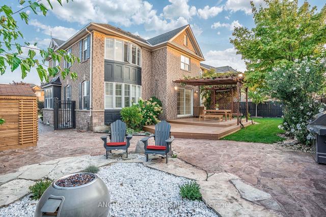 2 Latania Blvd, House detached with 4 bedrooms, 5 bathrooms and 5 parking in Brampton ON | Image 30