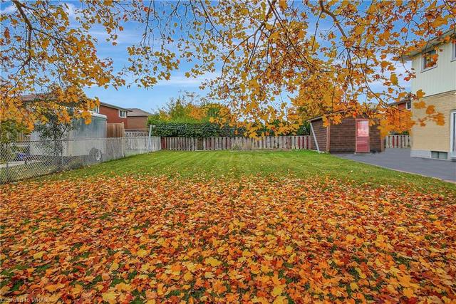 153 Dudhope Ave, House semidetached with 3 bedrooms, 1 bathrooms and 3 parking in Cambridge ON | Image 10