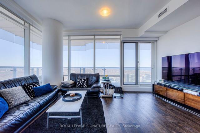 6101 - 1 Bloor St E, Condo with 2 bedrooms, 3 bathrooms and 1 parking in Toronto ON | Image 8
