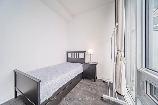 2908 - 42 Charles St E, Condo with 2 bedrooms, 1 bathrooms and 1 parking in Toronto ON | Image 10