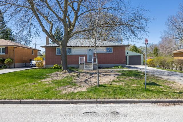 1175 Patann Dr, House detached with 3 bedrooms, 2 bathrooms and 7 parking in London ON | Image 1