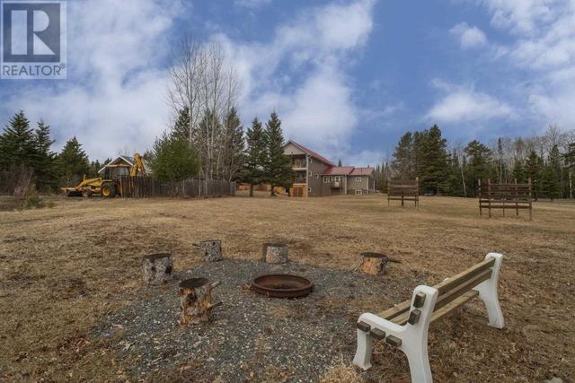 1140 Onion Lake Rd, House detached with 3 bedrooms, 2 bathrooms and null parking in Thunder Bay ON | Image 49