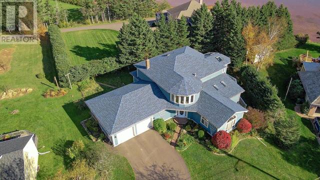 40 Lewis Crescent, House detached with 6 bedrooms, 3 bathrooms and null parking in Charlottetown PE | Image 47