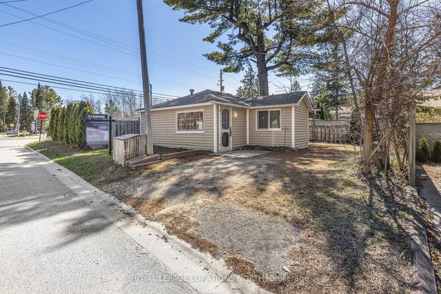 72 57th St N, House detached with 2 bedrooms, 1 bathrooms and 1 parking in Wasaga Beach ON | Image 1