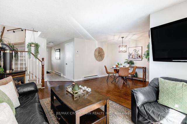 10 - 19 Loggers Run, Townhouse with 3 bedrooms, 3 bathrooms and 2 parking in Barrie ON | Image 2