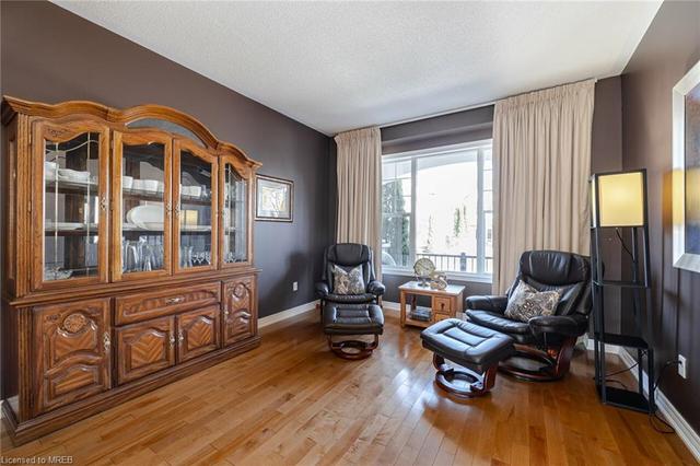 3 Hurst Street, House detached with 4 bedrooms, 2 bathrooms and 4 parking in Halton Hills ON | Image 2