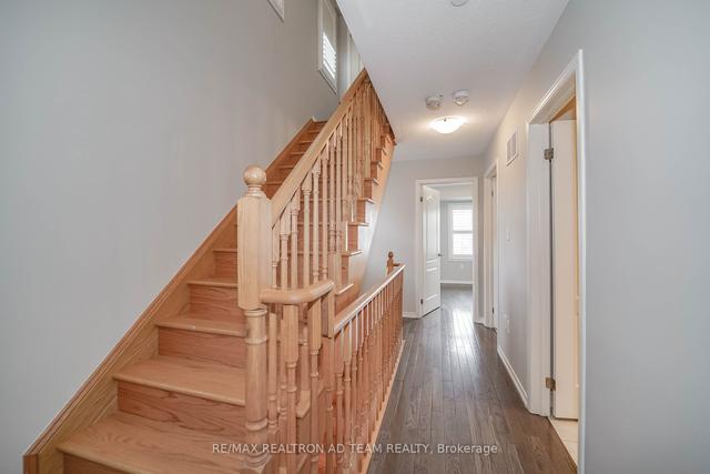 2364 Chevron Prince Path, Townhouse with 4 bedrooms, 3 bathrooms and 2 parking in Oshawa ON | Image 14