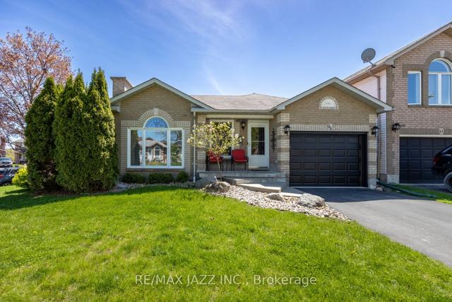 95 Mcfeeters Cres, House detached with 2 bedrooms, 3 bathrooms and 3 parking in Clarington ON | Image 12