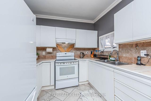 141 Prescott Ave, House semidetached with 3 bedrooms, 2 bathrooms and 1 parking in Toronto ON | Image 4