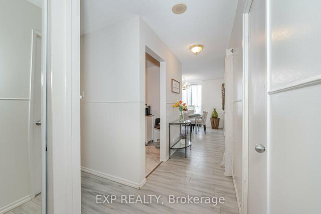 112 - 61 Markbrook Ln, Condo with 1 bedrooms, 2 bathrooms and 1 parking in Toronto ON | Image 32