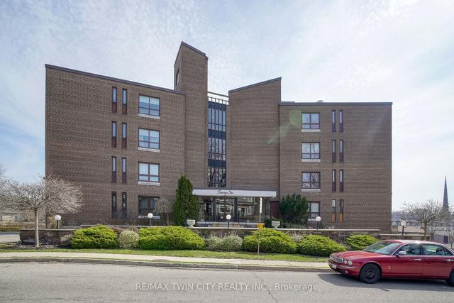 5N - 26 Wentworth Ave, Condo with 2 bedrooms, 2 bathrooms and 1 parking in Cambridge ON | Image 1