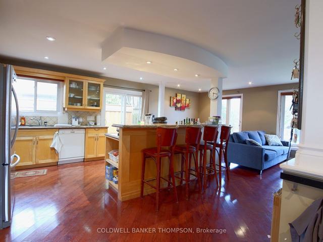 1286 Landfair Cres, House detached with 3 bedrooms, 2 bathrooms and 5 parking in Oakville ON | Image 17