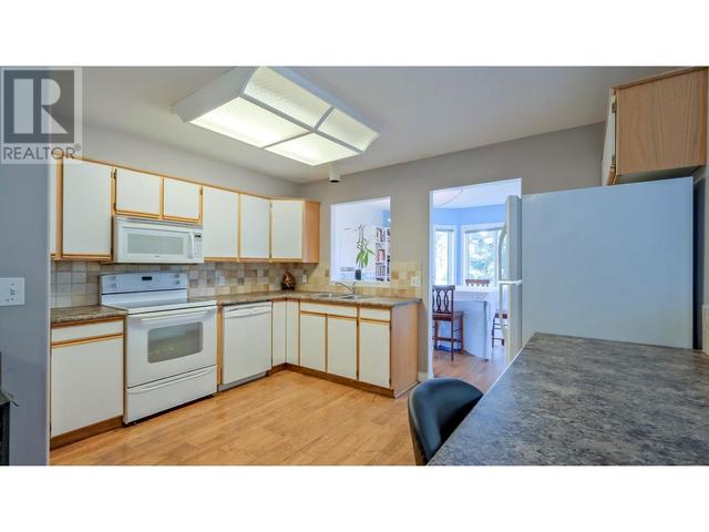 202 - 680 Doyle Avenue, Condo with 2 bedrooms, 2 bathrooms and 1 parking in Kelowna BC | Image 13