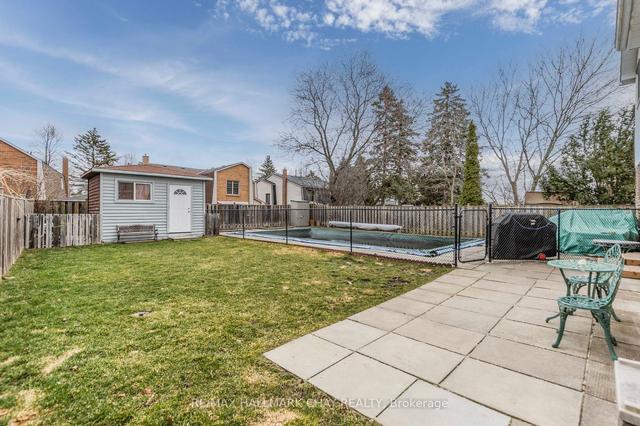 325 Kingsview Dr, House detached with 4 bedrooms, 3 bathrooms and 8 parking in Caledon ON | Image 33