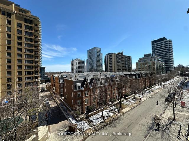 420 - 98 Lillian St, Condo with 2 bedrooms, 2 bathrooms and 1 parking in Toronto ON | Image 10