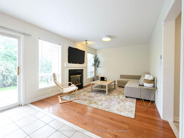 1518 Swann Cres, House detached with 3 bedrooms, 3 bathrooms and 3 parking in Milton ON | Image 9