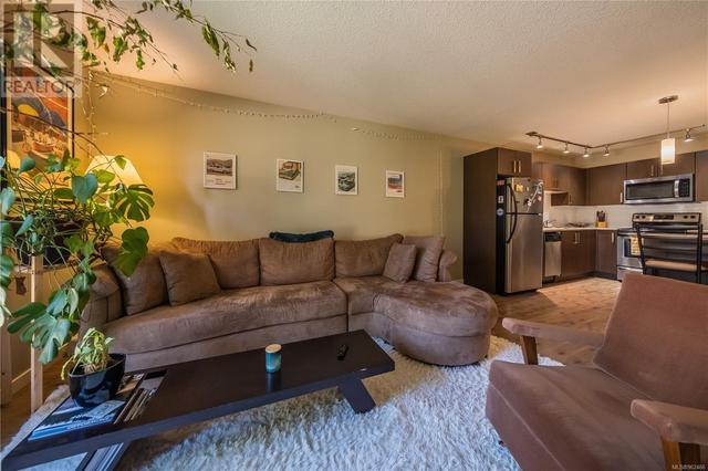 204 - 1600 Caspers Way, Condo with 1 bedrooms, 1 bathrooms and 1 parking in Nanaimo BC | Image 14