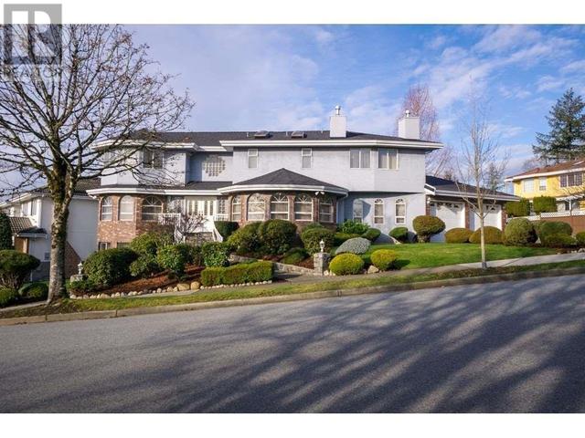 2651 Phillips Avenue, House detached with 6 bedrooms, 5 bathrooms and null parking in Burnaby BC | Image 1