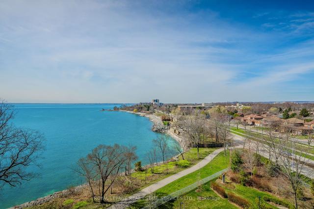 C721 - 3500 Lakeshore Rd W, Condo with 2 bedrooms, 3 bathrooms and 2 parking in Oakville ON | Image 3