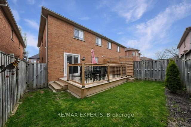 30 Comoq Ave, House semidetached with 3 bedrooms, 3 bathrooms and 4 parking in Vaughan ON | Image 27
