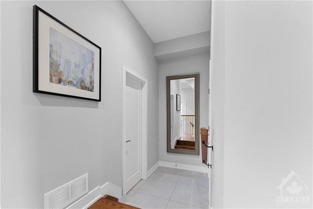 1140 Shillington Ave, Home with 4 bedrooms, 4 bathrooms and 3 parking in Ottawa ON | Image 15