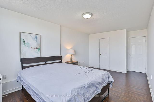 401 - 100 Echo Point, Condo with 3 bedrooms, 1 bathrooms and 1 parking in Toronto ON | Image 14