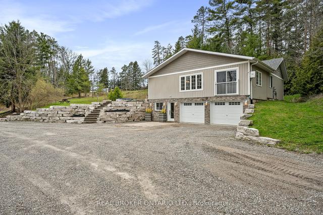 4905 County Rd 21, House detached with 2 bedrooms, 3 bathrooms and 22 parking in Essa ON | Image 14