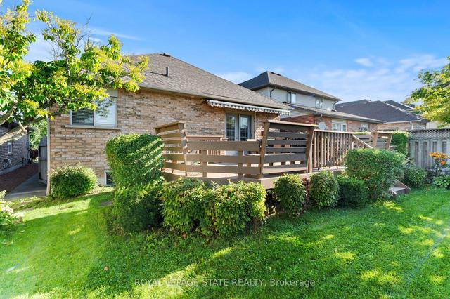 238 Hepburn Cres, House detached with 2 bedrooms, 3 bathrooms and 3.5 parking in Hamilton ON | Image 22