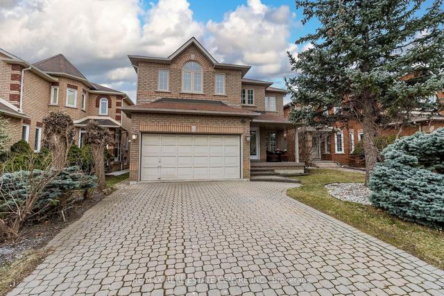 2624 Comet Crt, House detached with 4 bedrooms, 3 bathrooms and 6 parking in Mississauga ON | Image 1