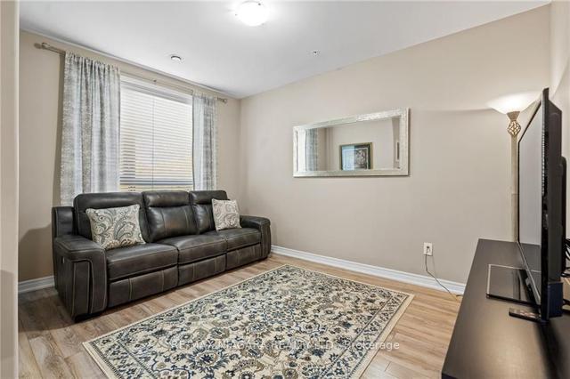 303 - 379 Scott St, Condo with 1 bedrooms, 2 bathrooms and 1 parking in St. Catharines ON | Image 5