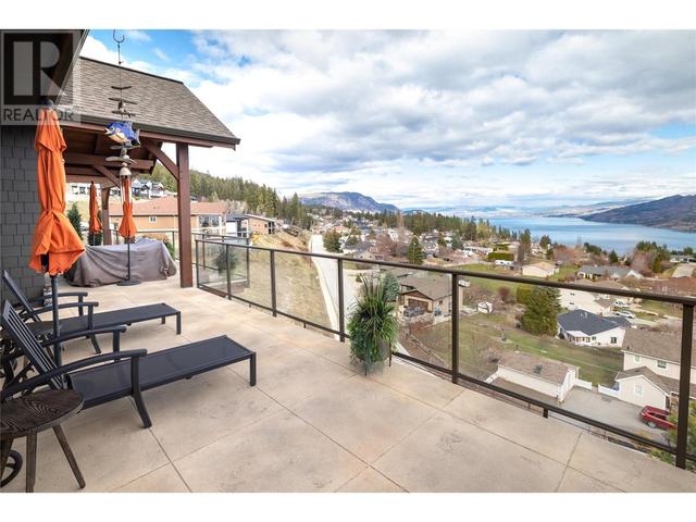 6166 Seymoure Ave, House detached with 3 bedrooms, 3 bathrooms and 2 parking in Peachland BC | Image 12