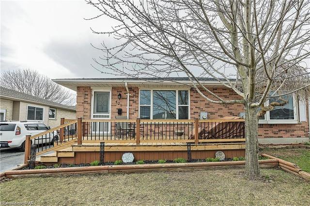 428 Highview Dr, House semidetached with 4 bedrooms, 2 bathrooms and 2 parking in St. Thomas ON | Image 12