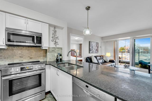 206 - 7730 Kipling Ave, Condo with 2 bedrooms, 2 bathrooms and 1 parking in Vaughan ON | Image 7