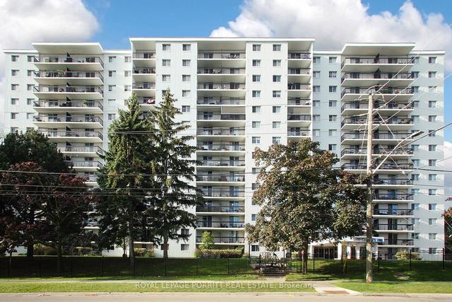 604 - 1100 Caven St, Condo with 2 bedrooms, 1 bathrooms and 1 parking in Mississauga ON | Image 1