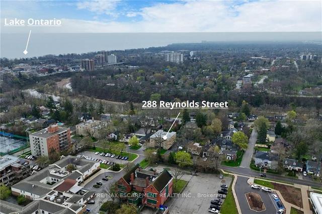 1 - 288 Reynolds St, Condo with 2 bedrooms, 1 bathrooms and 1 parking in Oakville ON | Image 18