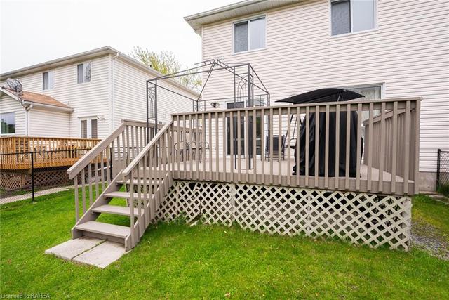 1258 Brackenwood Cres, House semidetached with 3 bedrooms, 2 bathrooms and 4 parking in Kingston ON | Image 22