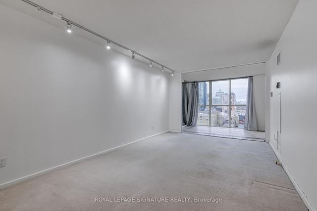 1403 - 15 Maitland Pl, Condo with 1 bedrooms, 1 bathrooms and 1 parking in Toronto ON | Image 23