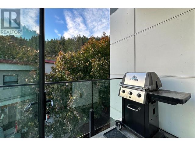 1 - 4364 Beach Ave, House attached with 2 bedrooms, 2 bathrooms and 3 parking in Peachland BC | Image 29