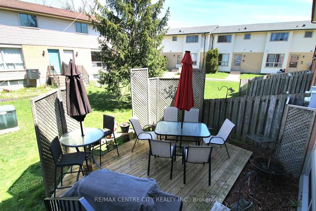 36 - 135 Belmont Dr, Townhouse with 3 bedrooms, 2 bathrooms and 1 parking in London ON | Image 6