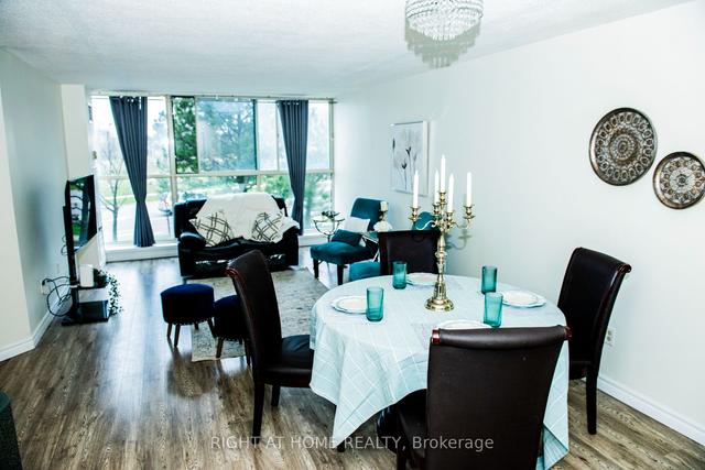 202 - 4205 Shipp Dr, Condo with 2 bedrooms, 2 bathrooms and 1 parking in Mississauga ON | Image 5