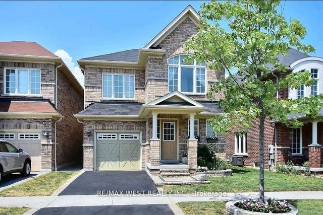 55 Oswell Dr, House detached with 3 bedrooms, 4 bathrooms and 3 parking in Ajax ON | Image 1