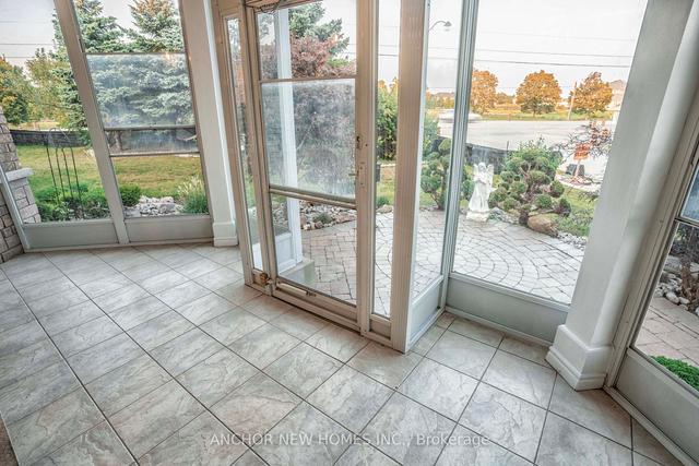 2 Latania Blvd, House detached with 4 bedrooms, 5 bathrooms and 5 parking in Brampton ON | Image 34