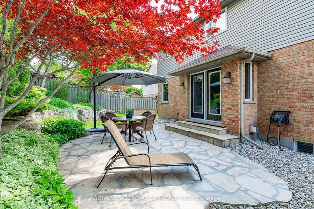 42 Peartree Cres, House detached with 3 bedrooms, 4 bathrooms and 6 parking in Guelph ON | Image 24
