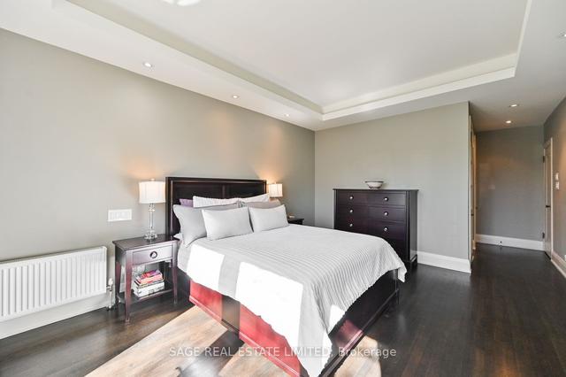25 Governors Rd, House detached with 3 bedrooms, 4 bathrooms and 2 parking in Toronto ON | Image 7