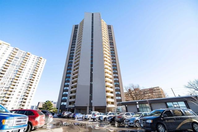 905 - 380 Dixon Rd, Condo with 2 bedrooms, 1 bathrooms and 1 parking in Toronto ON | Image 12